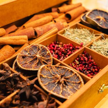 Aroma Kayu Manis yang Menggoda: Rahasia Sehat dari Dapur untuk Perempuan