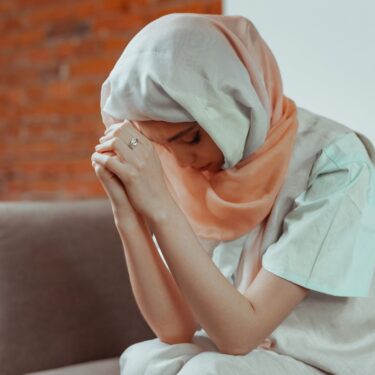 Bikin Jiwa Adem Ayem: Rahasia Bahagia Tanpa Drama Mahal