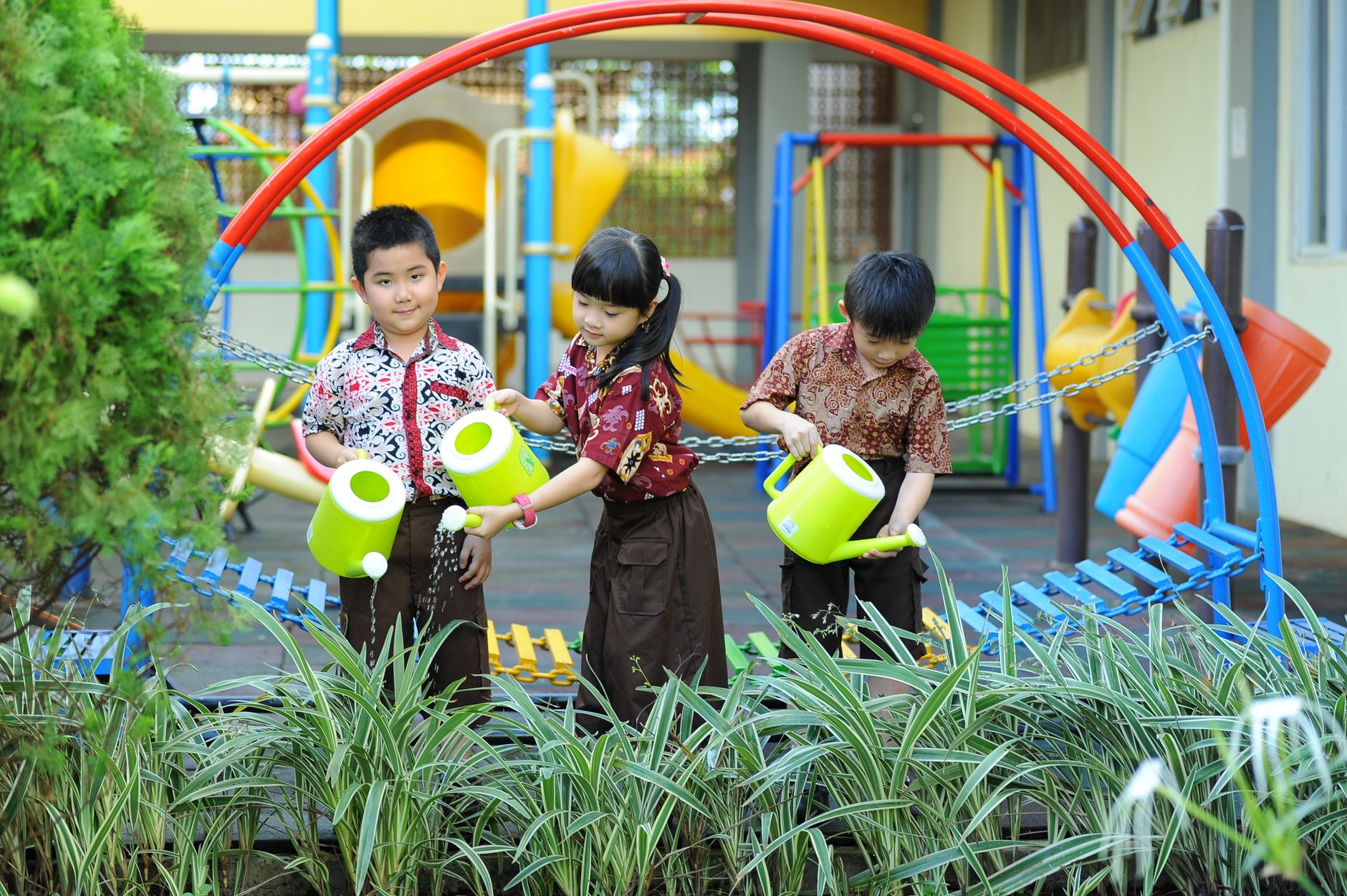 Sekolah Bukan Cuma Belajar, Ini Pentingnya Cek Kesehatan Rutin untuk Siswa